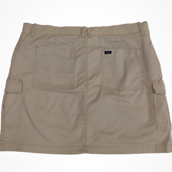 Lee Womens Size 20 Plus Size Oxford Tan Comfort Waist Band Skort. New With Tags - Picture 2 of 7